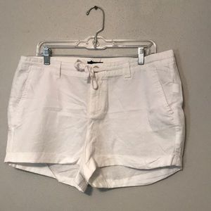 GAP White Shorts